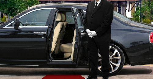 What's the difference between a limo and stretch limo